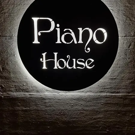 Apartament Travel La Casa Piano House,Cu Parcare Alba Iulia Exterior photo